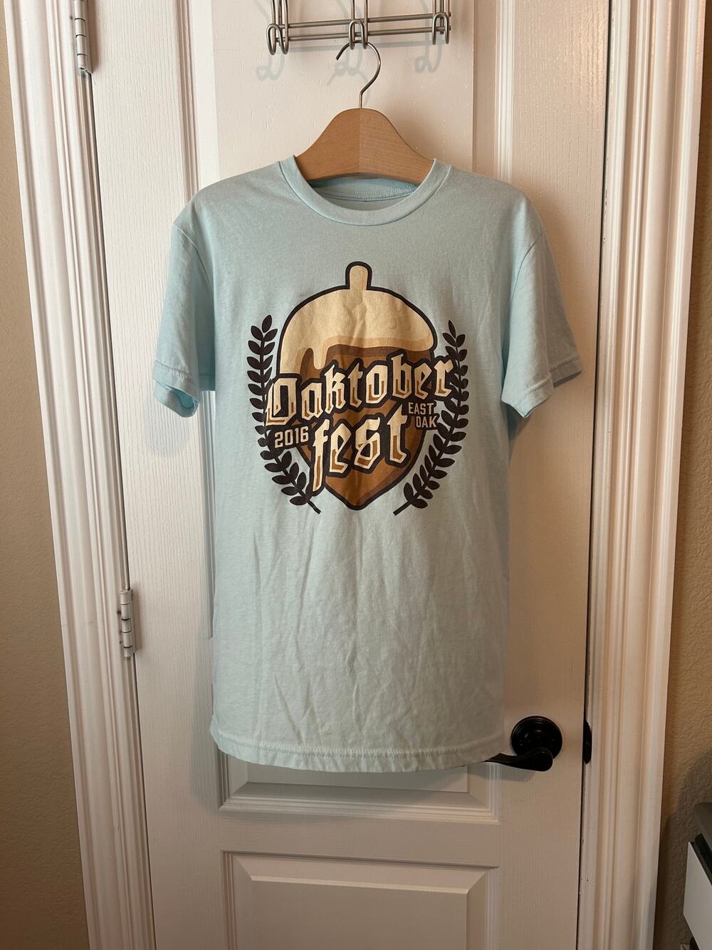 Graphic Tee Oaktober Fest Light Blue Small Soft Stretchy